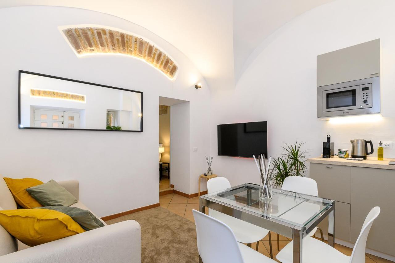 Cozy & With Private Entrance By Ndp Rent Appartement